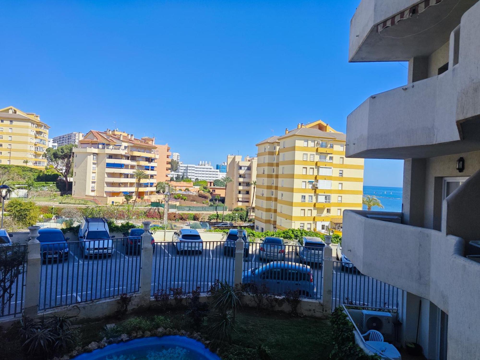 Apartament Benalbeach Casa Kito 1ª Linea De Playa *